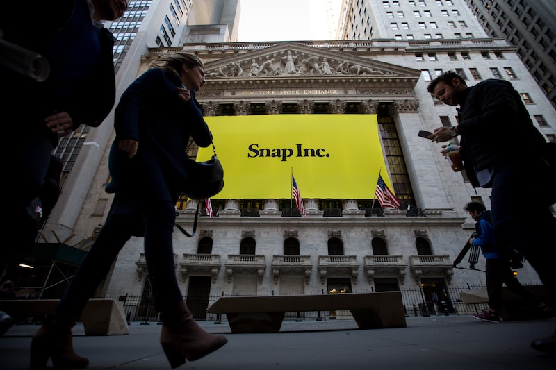 Trading On The Floor Of The NYSE As All Eyes on Snap After 2017's First Tech IPO Prices Above Range Trading On The Floor Of The NYSE As All Eyes on Snap After 2017's First Tech IPO Prices Above Range