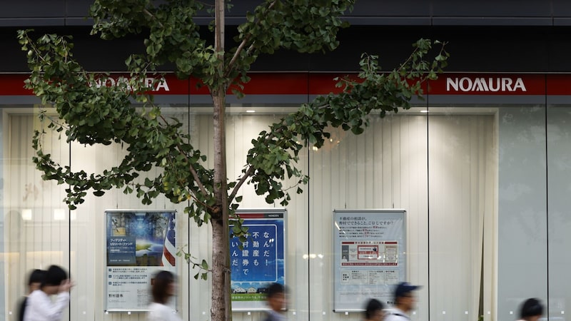 Dos cortes ao lucro: CEO da Nomura vê crescimento em wealth e asset management Dos cortes ao lucro: CEO da Nomura vê crescimento em wealth e asset management