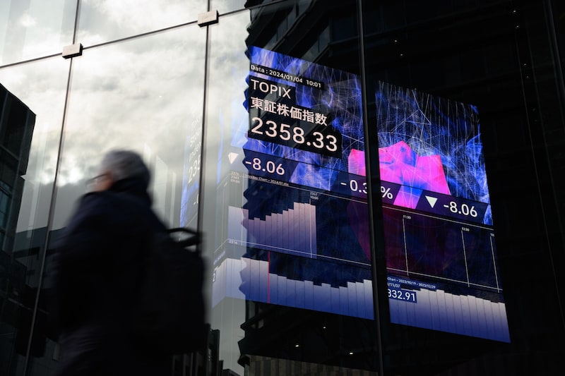 Los participantes también pronostican que es probable que los precios del petróleo terminen 2024 en torno a los US$80 para los futuros del WTI. Los participantes también pronostican que es probable que los precios del petróleo terminen 2024 en torno a los US$80 para los futuros del WTI.