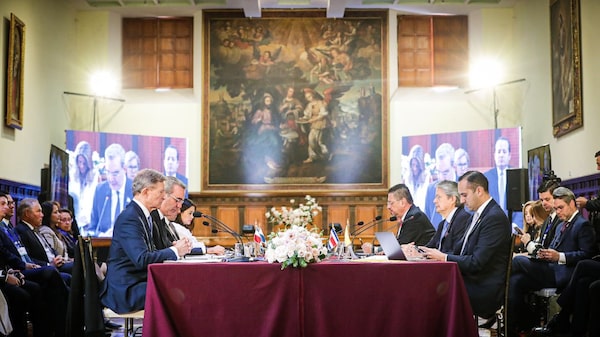 Gobiernos de Centroamérica reafirman apoyo “irrestricto” a democracia de Ecuador Gobiernos de Centroamérica reafirman apoyo “irrestricto” a democracia de Ecuador