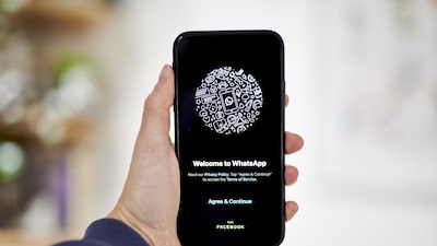 WhatsApp mostrará anuncios y ofrecerá suscripciones de pago por primera vez WhatsApp mostrará anuncios y ofrecerá suscripciones de pago por primera vez