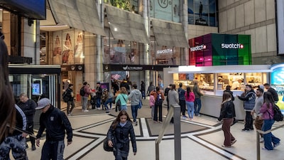 Actividad económica de Argentina crece 0,8% en junio y supera previsiones Actividad económica de Argentina crece 0,8% en junio y supera previsiones