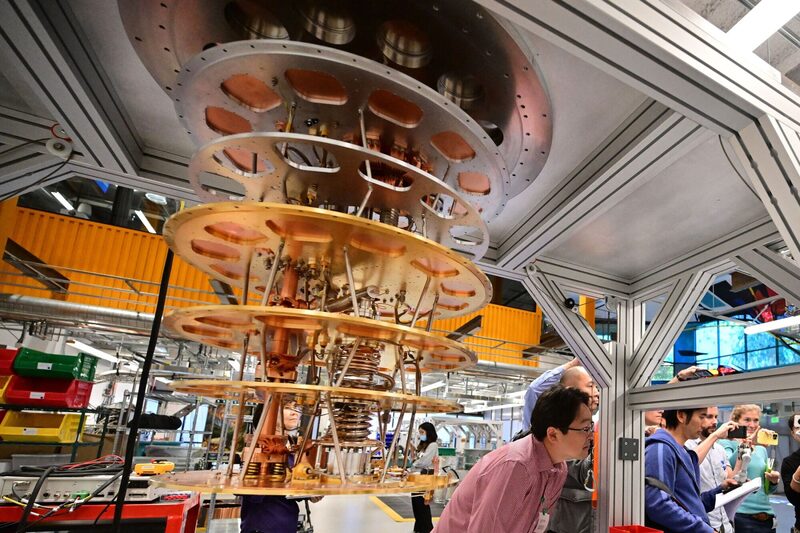 O Google e o Vision Fund da SoftBank participaram de uma rodada de financiamento de US$ 230 milhões para a startup QuEra O Google e o Vision Fund da SoftBank participaram de uma rodada de financiamento de US$ 230 milhões para a startup QuEra