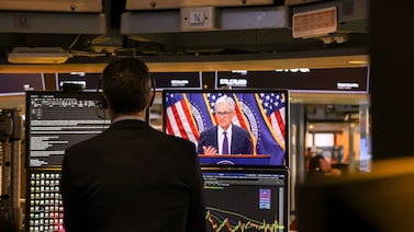 El oro extiende su alza récord; los futuros de las acciones estadounidenses caen El oro extiende su alza récord; los futuros de las acciones estadounidenses caen