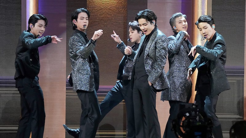 Netflix amplia estratégia global de eventos ao vivo com show de retorno do BTS em Seul Netflix amplia estratégia global de eventos ao vivo com show de retorno do BTS em Seul