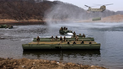 Trump reduce ejercicios militares con Corea del Sur y cuestiona su apoyo en la guerra con Irán Trump reduce ejercicios militares con Corea del Sur y cuestiona su apoyo en la guerra con Irán
