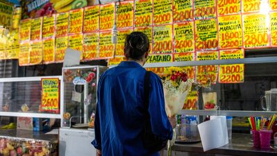 Inflación anual en Chile se desacelera menos de lo esperado Inflación anual en Chile se desacelera menos de lo esperado