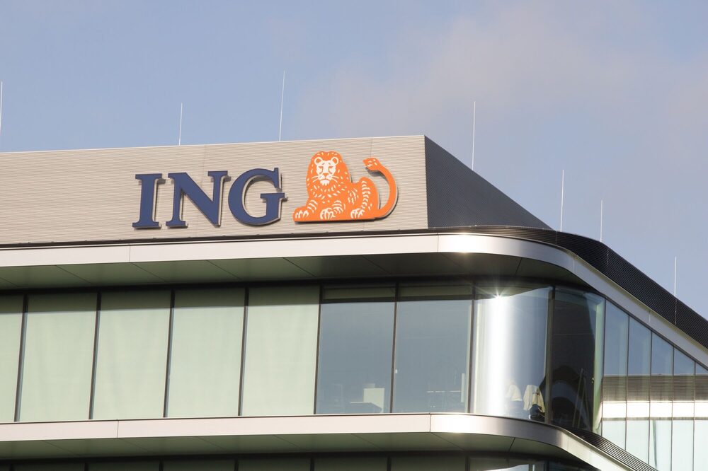 Turner y Pesole de ING ven un mercado enfocado en tasas, crecimiento y riesgos fiscales, con menor influencia de la volatilidad política. Turner y Pesole de ING ven un mercado enfocado en tasas, crecimiento y riesgos fiscales, con menor influencia de la volatilidad política.