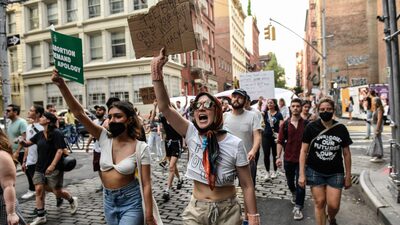 Aliados de Biden no G-7 reagem à reversão dos direitos de aborto nos EUA Aliados de Biden no G-7 reagem à reversão dos direitos de aborto nos EUA