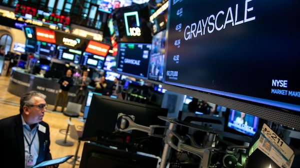 Los ETF de bitcoin registran la mayor salida de fondos en tres días desde su debut Los ETF de bitcoin registran la mayor salida de fondos en tres días desde su debut