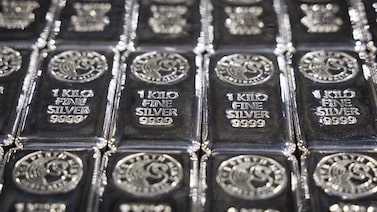 La plata sube a un récord por encima de los US$80 en un rally histórico de fin de año La plata sube a un récord por encima de los US$80 en un rally histórico de fin de año