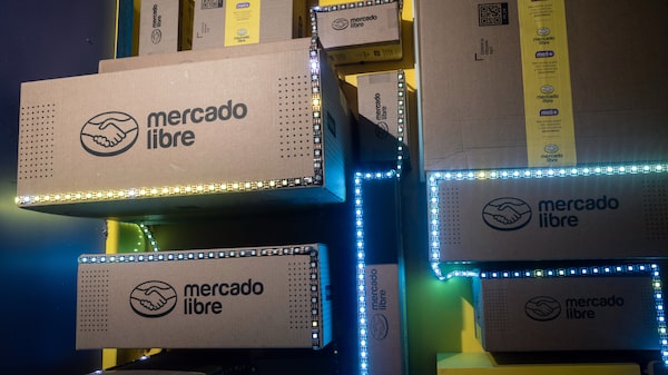 MercadoLibre enfrenta revisión regulatoria en Brasil por su plan de mercado de medicamentos MercadoLibre enfrenta revisión regulatoria en Brasil por su plan de mercado de medicamentos