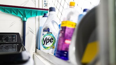 Da Ypê à Havaianas: marcas se tornam símbolos da polarização política no Brasil Da Ypê à Havaianas: marcas se tornam símbolos da polarização política no Brasil