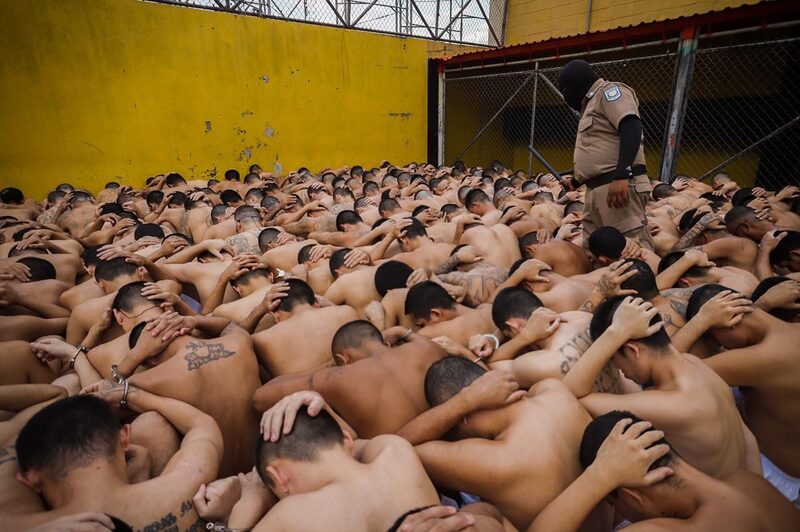 Casi 600 arrestos en El Salvador en el marco del Régimen de Excepción | Foto: Secretaría de Comunicaciones de la Presidencia de la República de El Salvador @ComunicacionSV Casi 600 arrestos en El Salvador en el marco del Régimen de Excepción | Foto: Secretaría de Comunicaciones de la Presidencia de la República de El Salvador @ComunicacionSV