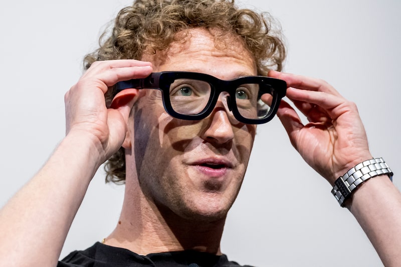 Mark Zuckerberg Mark Zuckerberg