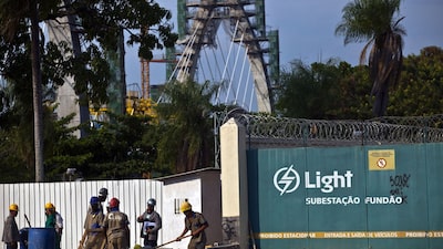 Light: acordo com credores prevê injeção de até R$ 1,5 bi de capital de acionistas Light: acordo com credores prevê injeção de até R$ 1,5 bi de capital de acionistas