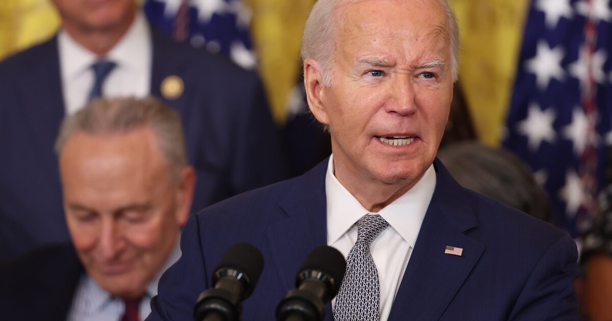 La deuda de Estados Unidos alcanzaría una cifra récord en los próximos años