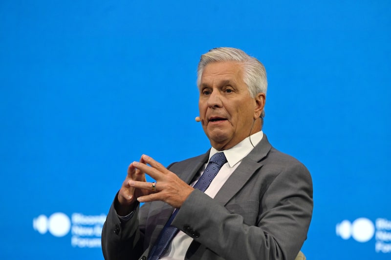 Diretor do Fed sinalizou que provavelmente serão necessários novos aumentos nas taxas de juros para desacelerar a inflação (Foto: Bloomberg) Diretor do Fed sinalizou que provavelmente serão necessários novos aumentos nas taxas de juros para desacelerar a inflação (Foto: Bloomberg)