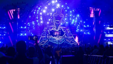 A balada acabou? Como o celular está transformando as pistas de dança pelo mundo A balada acabou? Como o celular está transformando as pistas de dança pelo mundo