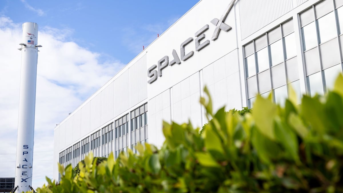 Hoy termina el primer bloqueo de acciones de SpaceX: las 5 claves antes de invertir