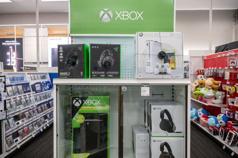 Shoppers At A Target Ahead Of Black Friday Shoppers At A Target Ahead Of Black Friday