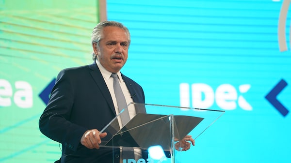 IDEA: Alberto Fernández pidió a los empresarios argentinos que ‘hagan su aporte’ IDEA: Alberto Fernández pidió a los empresarios argentinos que ‘hagan su aporte’