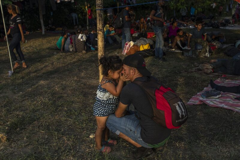 La pobreza es una de las principales causas de la migración ilegal de centroamericanos a Estados Unidos. La pobreza es una de las principales causas de la migración ilegal de centroamericanos a Estados Unidos.