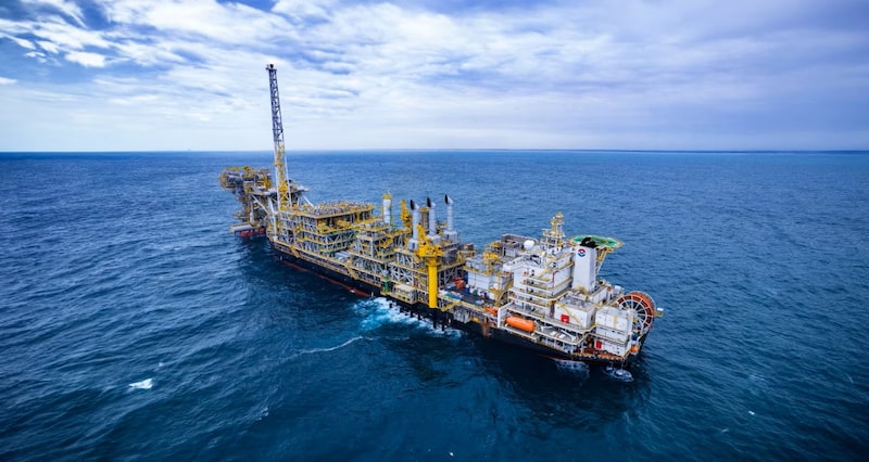 La Unidad Flotante de Producción, Almacenamiento y Descarga, conocida como FPSO, Miamte MV34 de la petrolera italiana Ente Nazionale Idrocarburi (ENI), operado por Mitsui Ocean Development & Engineering Company, opera en el Área 1 del Golfo de México (Foto: ENI). La Unidad Flotante de Producción, Almacenamiento y Descarga, conocida como FPSO, Miamte MV34 de la petrolera italiana Ente Nazionale Idrocarburi (ENI), operado por Mitsui Ocean Development & Engineering Company, opera en el Área 1 del Golfo de México (Foto: ENI).