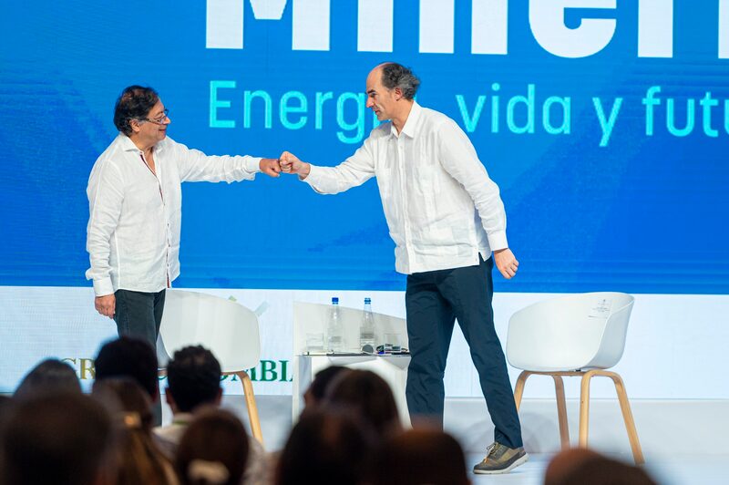 El mandatario colombiano, Gustavo Petro, y Juan Camilo Nariño Alcocer, presidente de ACM. El mandatario colombiano, Gustavo Petro, y Juan Camilo Nariño Alcocer, presidente de ACM.