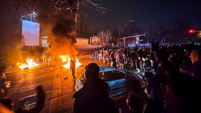 Se temen decenas de muertos en las mayores protestas en años en Irán Se temen decenas de muertos en las mayores protestas en años en Irán