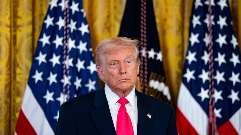 Trump ordena nuevas restricciones migratorias tras tiroteo a guardias nacionales Trump ordena nuevas restricciones migratorias tras tiroteo a guardias nacionales