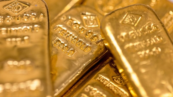 Oro toca máximo de cuatro semanas en medio de tensiones por viaje de Pelosi a Taiwán Oro toca máximo de cuatro semanas en medio de tensiones por viaje de Pelosi a Taiwán