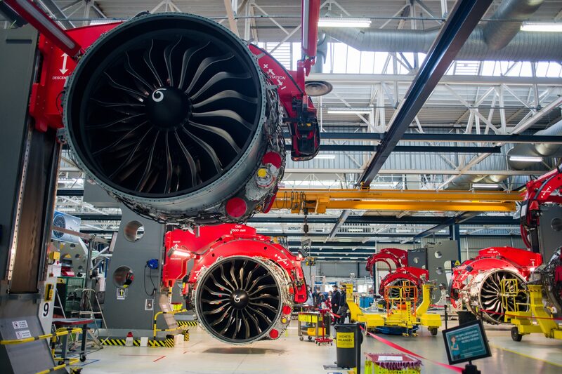 Fabricación de motores de avión en Villaroche, Francia. Fabricación de motores de avión en Villaroche, Francia.