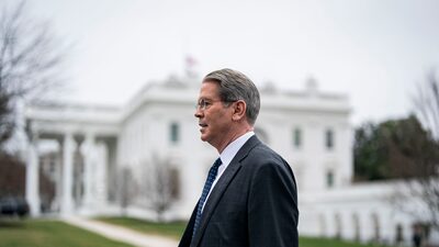 Secretário do Tesouro dos EUA diz esperar alívio em guerra tarifária com a China Secretário do Tesouro dos EUA diz esperar alívio em guerra tarifária com a China