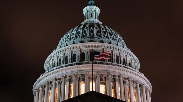 La Cámara de Representantes de EE.UU. aprueba proyecto de Ley para evitar cierre del Gobierno; pasa al Senado La Cámara de Representantes de EE.UU. aprueba proyecto de Ley para evitar cierre del Gobierno; pasa al Senado