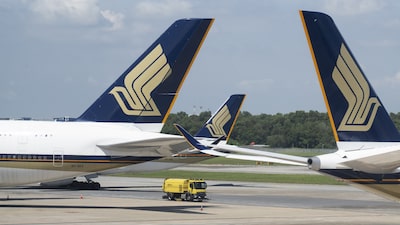 Crise no setor aéreo? Funcionários da Singapore Air podem ganhar 8 salários de bônus Crise no setor aéreo? Funcionários da Singapore Air podem ganhar 8 salários de bônus