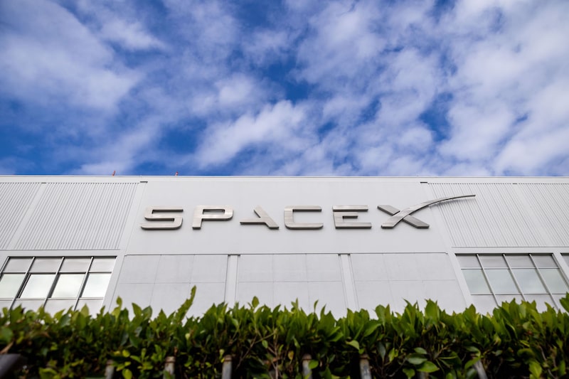 SpaceX SpaceX