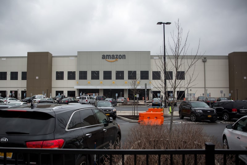 Whole Foods Workers Planning 'Sick Out' Over Coronavirus Whole Foods Workers Planning 'Sick Out' Over Coronavirus