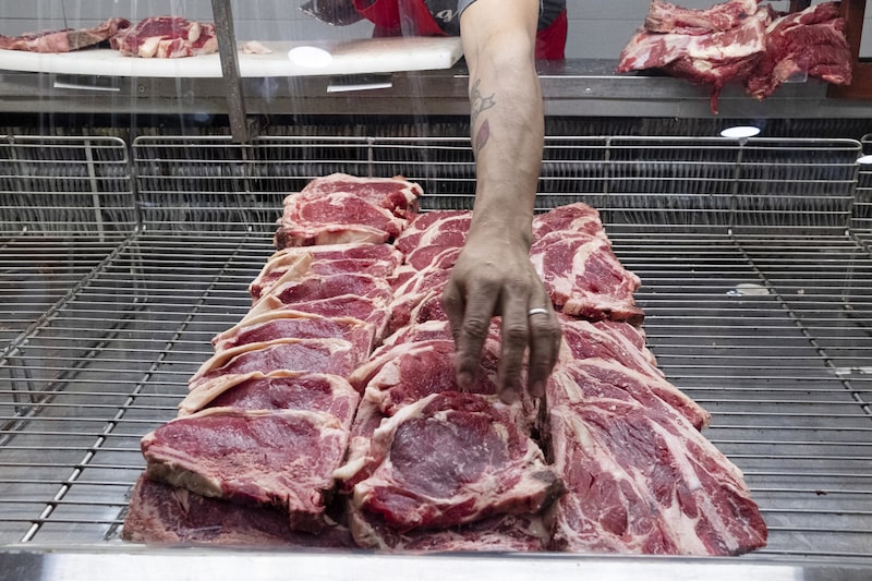 Os preços da carne bovina nos EUA dispararam para níveis recordes recentemente Os preços da carne bovina nos EUA dispararam para níveis recordes recentemente