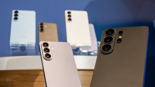 Samsung aposta em IA, privacidade e design leve com nova linha Galaxy S26 Samsung aposta em IA, privacidade e design leve com nova linha Galaxy S26