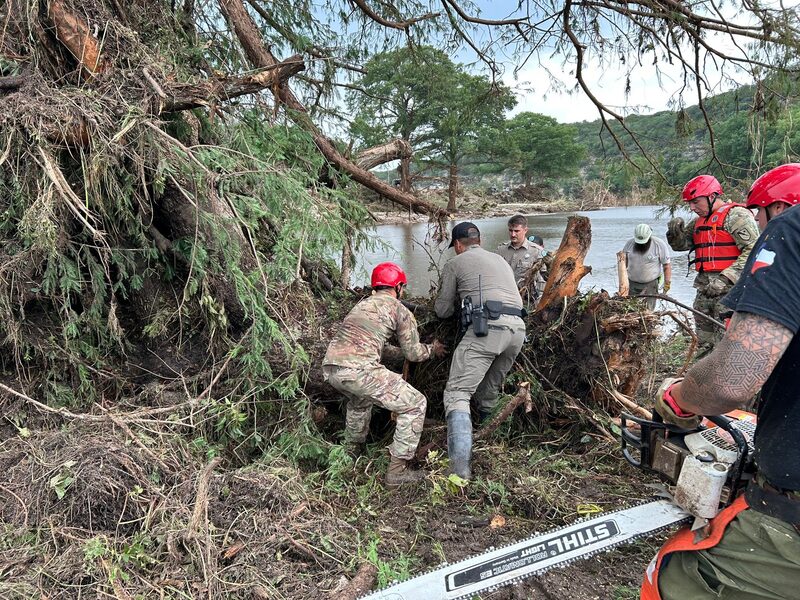 En video: el desastre que dejó la inundaciones en Texas . En video: el desastre que dejó la inundaciones en Texas .