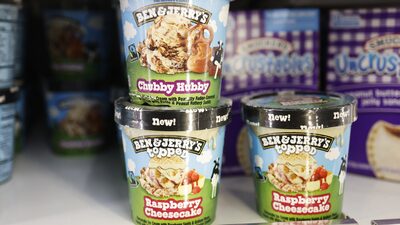 Unilever avalia Nova York para listagem de unidade de sorvete, dizem fontes Unilever avalia Nova York para listagem de unidade de sorvete, dizem fontes