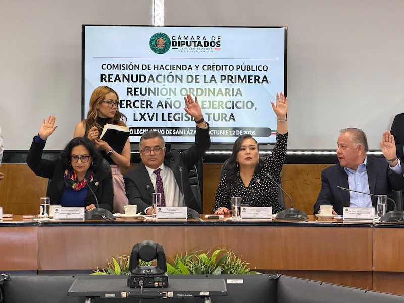 Comisión de Hacienda de la Cámara de Diputados dictaminó la Ley de Derechos y Ley de ISR que estarán vigentes en 2027, el lunes 12 de octubre de 2026, Ciudad de México. Comisión de Hacienda de la Cámara de Diputados dictaminó la Ley de Derechos y Ley de ISR que estarán vigentes en 2027, el lunes 12 de octubre de 2026, Ciudad de México.