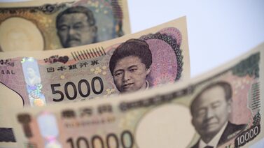 El yen cae a su nivel más débil desde 2024 por temores políticos y especulación electoral El yen cae a su nivel más débil desde 2024 por temores políticos y especulación electoral