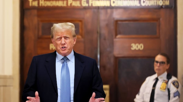 Donald Trump, multado con US$5.000 por un juez de Nueva York por una orden de mordaza Donald Trump, multado con US$5.000 por un juez de Nueva York por una orden de mordaza
