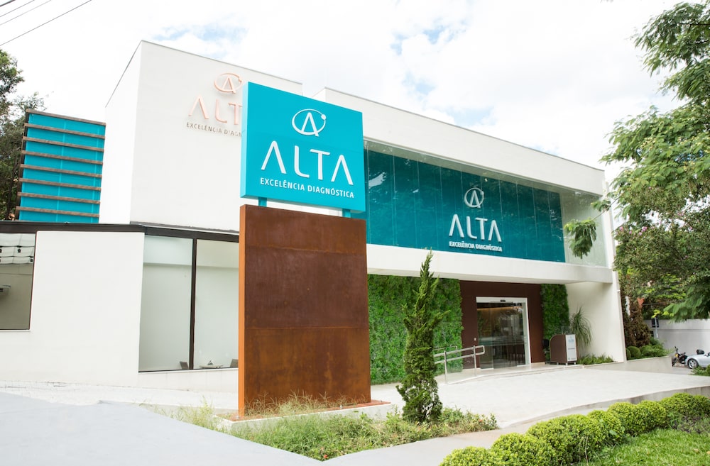 Unidade do Alta Excelência Diagnóstica, marca da Dasa, em Alto de Pinheiros, em São Paulo. O segmento premium da companhia cresceu em dois dígitos no primeiro trimestre, acima da média de 15,3% de Diagnósticos. Unidade do Alta Excelência Diagnóstica, marca da Dasa, em Alto de Pinheiros, em São Paulo. O segmento premium da companhia cresceu em dois dígitos no primeiro trimestre, acima da média de 15,3% de Diagnósticos.