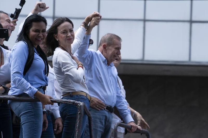 Delsa Solórzano, María Corina Machado y Edmundo González durante una protesta a las elecciones venezolanas en Caracas, el 3 de julio, 2024. Delsa Solórzano, María Corina Machado y Edmundo González durante una protesta a las elecciones venezolanas en Caracas, el 3 de julio, 2024.
