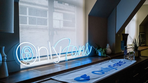 OnlyFans pagó US$709 millones en dividendos a su dueño, Leonid Radvinsky, antes de su muerte OnlyFans pagó US$709 millones en dividendos a su dueño, Leonid Radvinsky, antes de su muerte