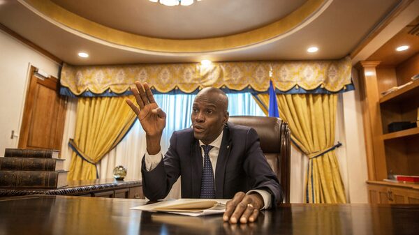 El presidente de Haití, Jovenel Moïse, fue asesinado en su casa por un grupo no identificado El presidente de Haití, Jovenel Moïse, fue asesinado en su casa por un grupo no identificado