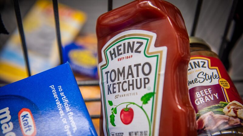 Warren Buffett diz que está desapontado com separação dos negócios da Kraft Heinz Warren Buffett diz que está desapontado com separação dos negócios da Kraft Heinz